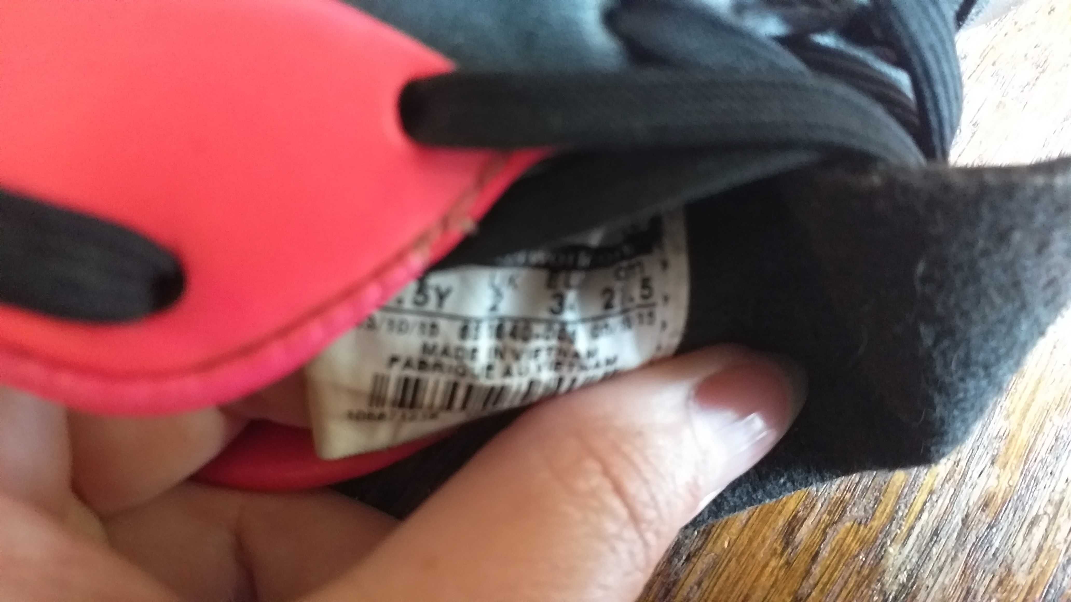 korki NIKE MERCURIAL r. 34 dł.wkł. 21,5cm