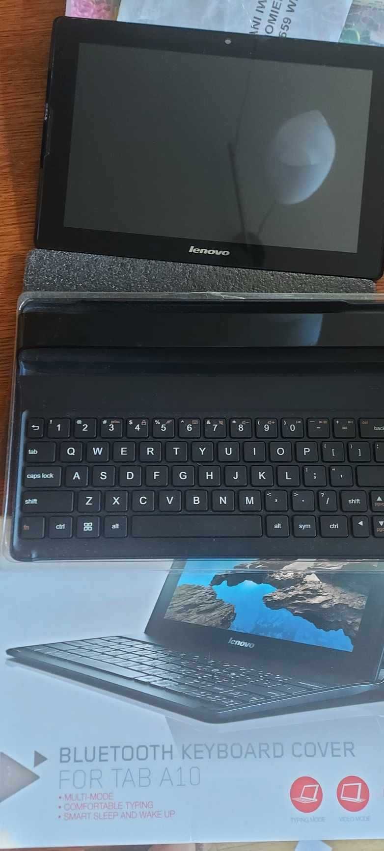 tablet Lenovo A7600-H, pamięć 32 GB + nowa klawiatura