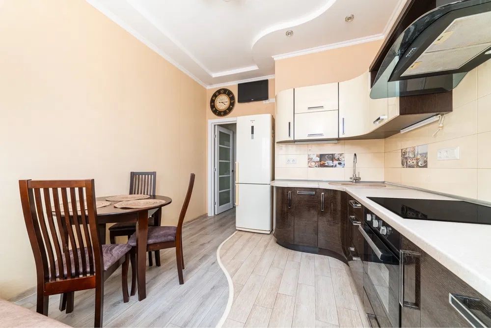 Сдам 2-комнатную квартиру в ЖК 6 Жемчужина, Гагаринское плато, Аркадия