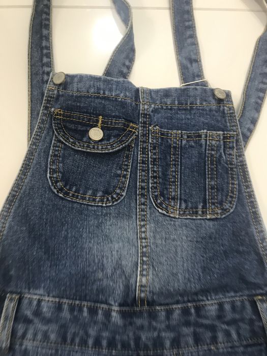 Продам джинсовый комбез-шорты