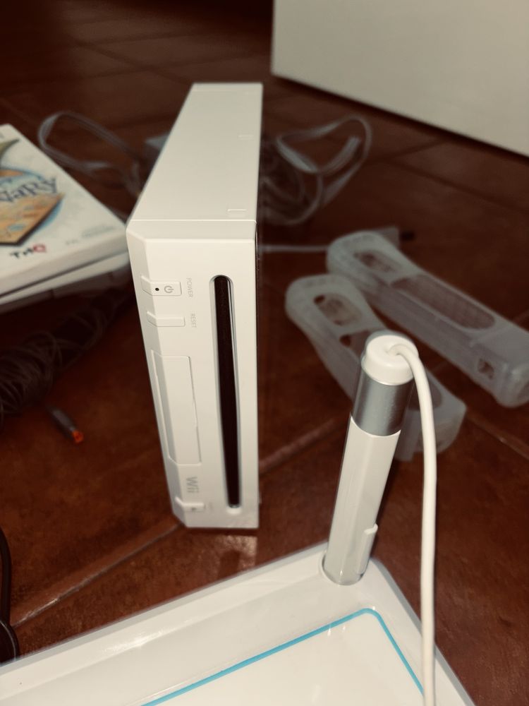 Nintendo Wii com acessorios