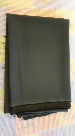 Ткани: плотный  шелк трикотаж серо-зеленого цвета двухсторонний