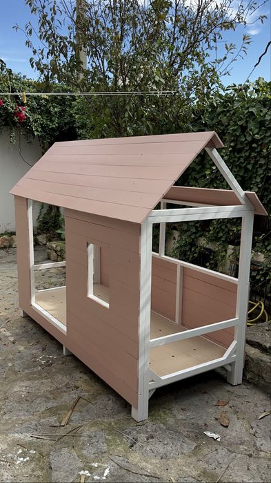 Cama de criança, com casinha Homemade estilo Montessori