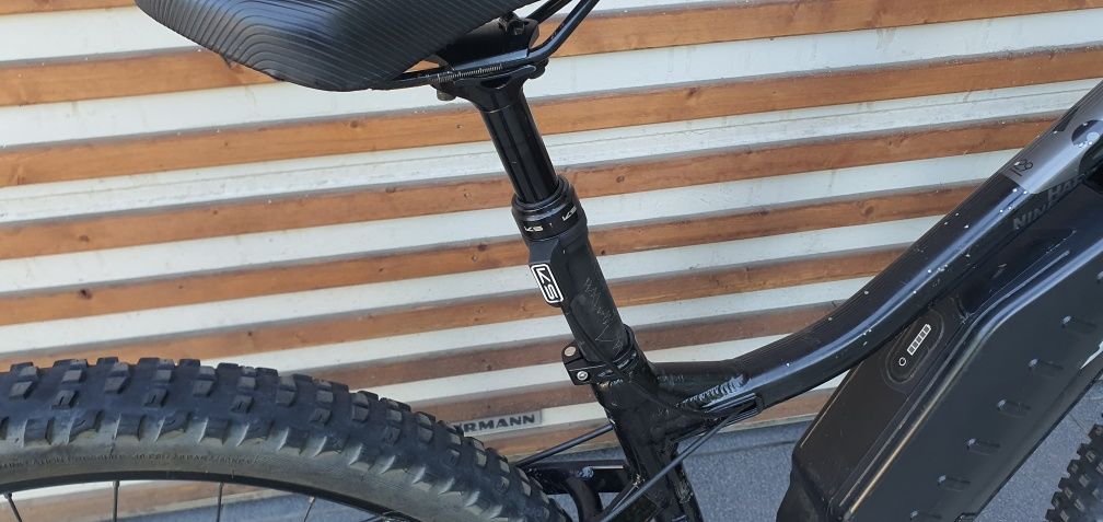 Elektryczny rower haibike yamaha. Nie włączą się. Bateria sprawna.