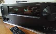Amplituner Onkyo TX-RZ720