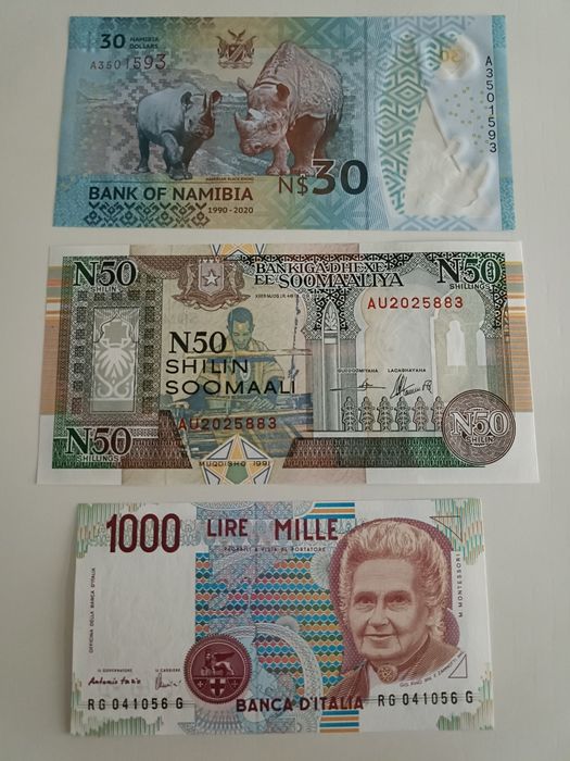 Notas de Moçambique e Cambodja e Indonesia