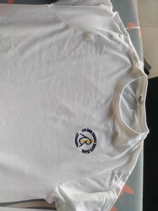 Uniforme Colégio Rainha Santa Isabel em Coimbra