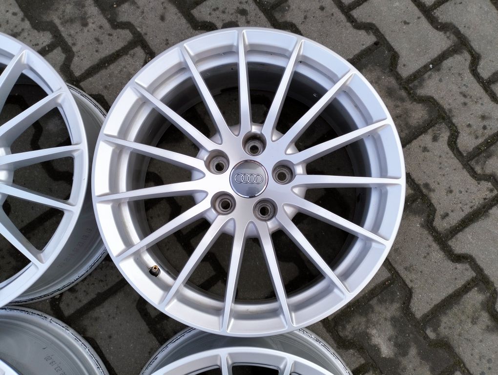 Felgi aluminiowe 17 cali 5x112 et 29 Audi A3 A4 A5 A6