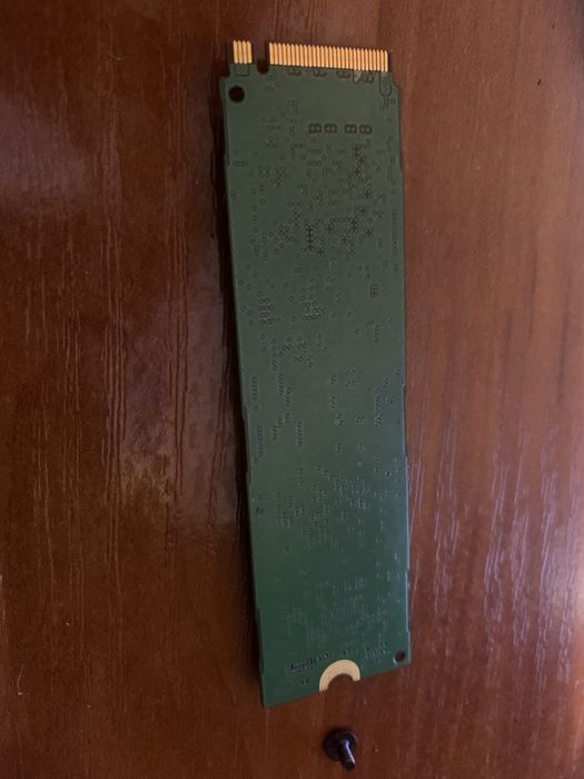 SSD Samsung nvme диск SM961 512gb. Требует обслуживания.