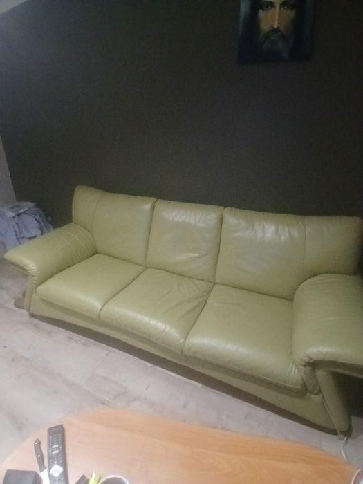 Meble wypoczynkowe do salonu ,nie zniszczone, sofa 220 długość, fotele