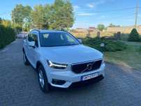 Volvo XC 40 LEDY NAVIGACJA AUTOMAT Perła Metalik Kamera Zarejestrowane w Kraju
