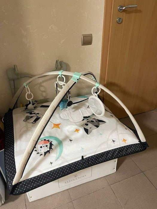 Розвивальний килимок для немовляти!