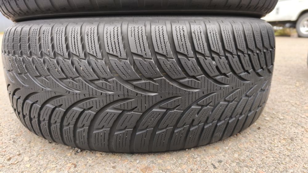 Автошины 205/55r16 резина Nokian шины зимние