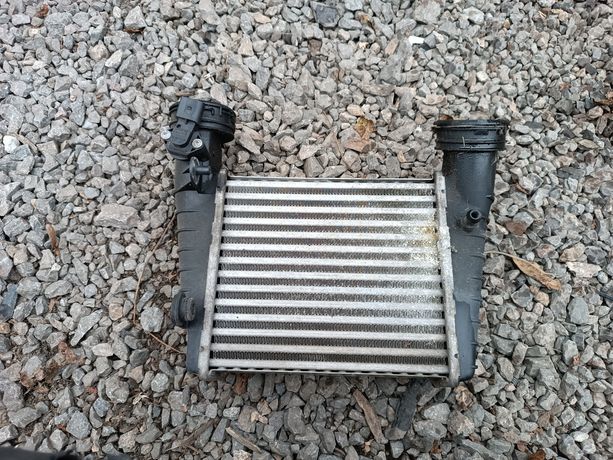 Intercooler VW passat B5 fl 1.8t 150km awt 8d0,145,805d