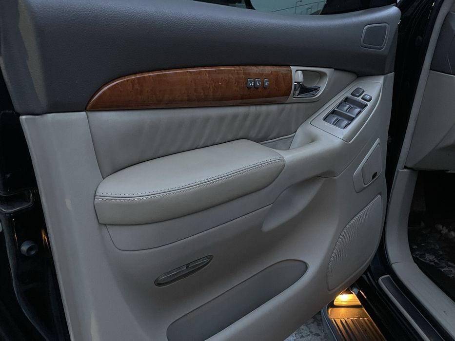 Lexus GX 470 2008 рік газ/бензин