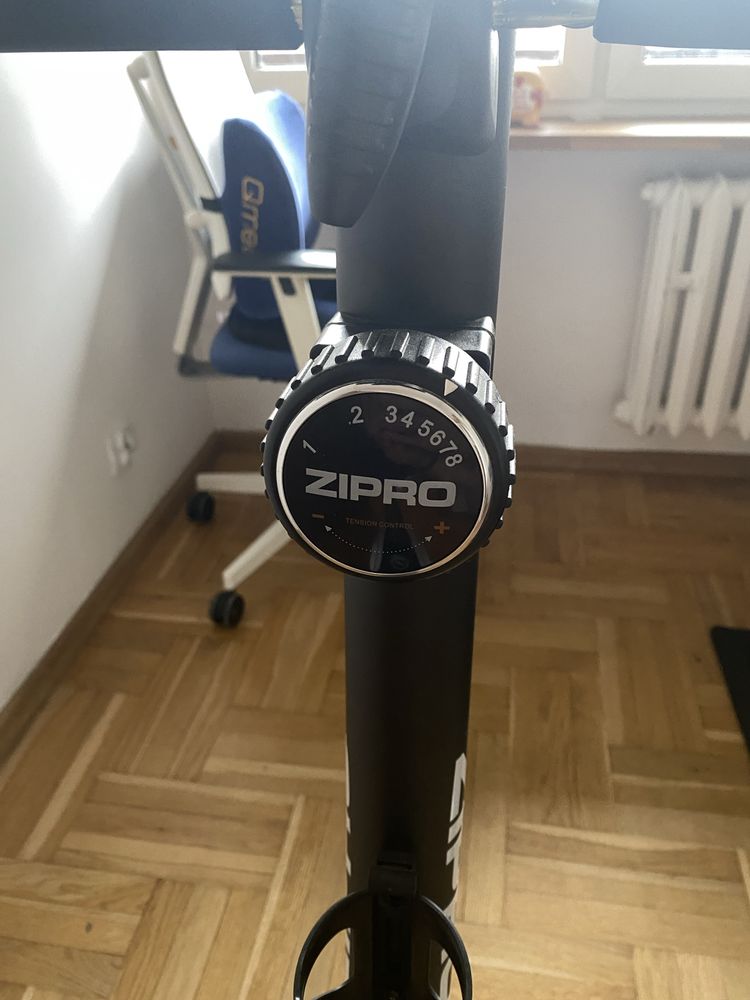 Rower stacjonarny Zipro Nitro RS magnetyczny