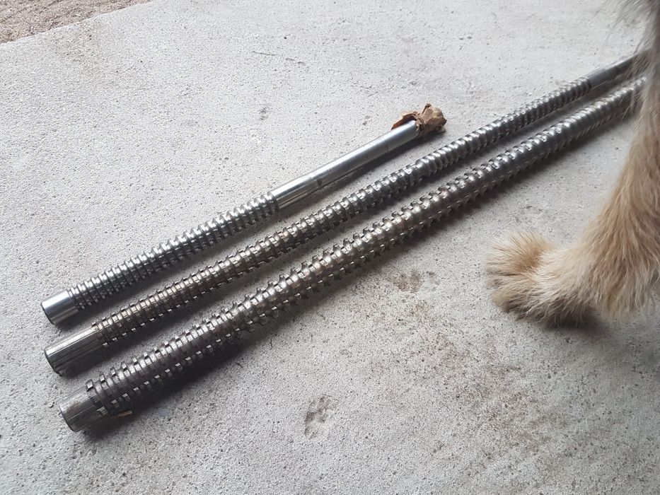 Przeciągacz przepychacz tokarski do kanalików przeciągacze