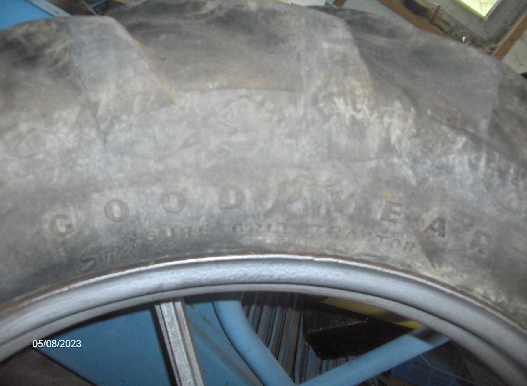 Opony rolnicze 13.6 r 36 goodyear