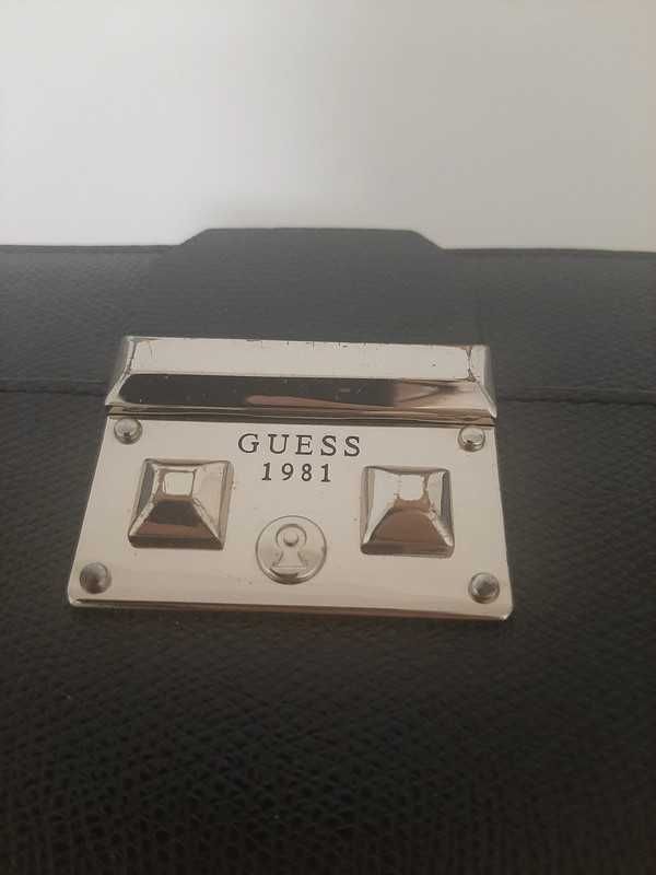 Carteira de pele GUESS