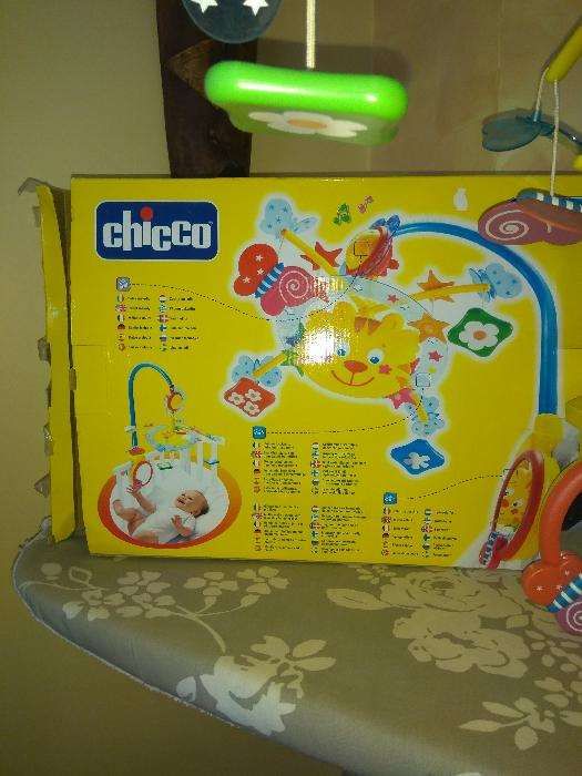 Mobil tigre Chicco bebé