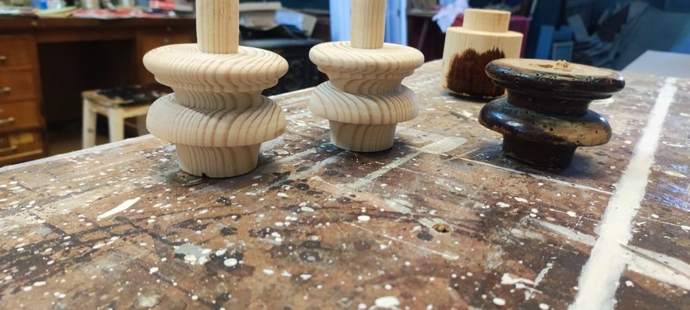 Carpinteiro/ferragens/serviços