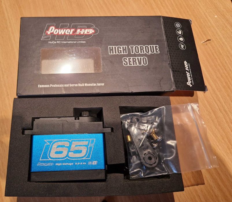 Serwo Power HD WH-65KG 6/7,4/8,4V Model RC 1:5