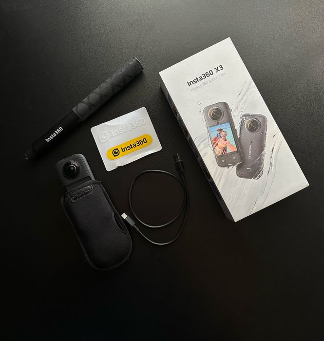 Kamera Insta360 X3 + Kijek