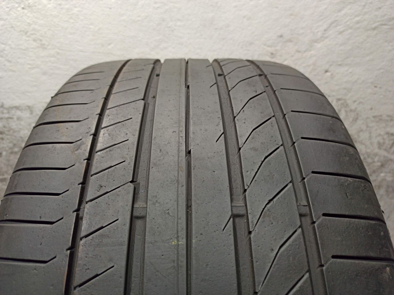 1x 285/35R20 Continental ContiSportContact 5P MO