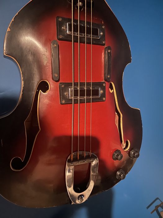 Kремона Gibson bass.
