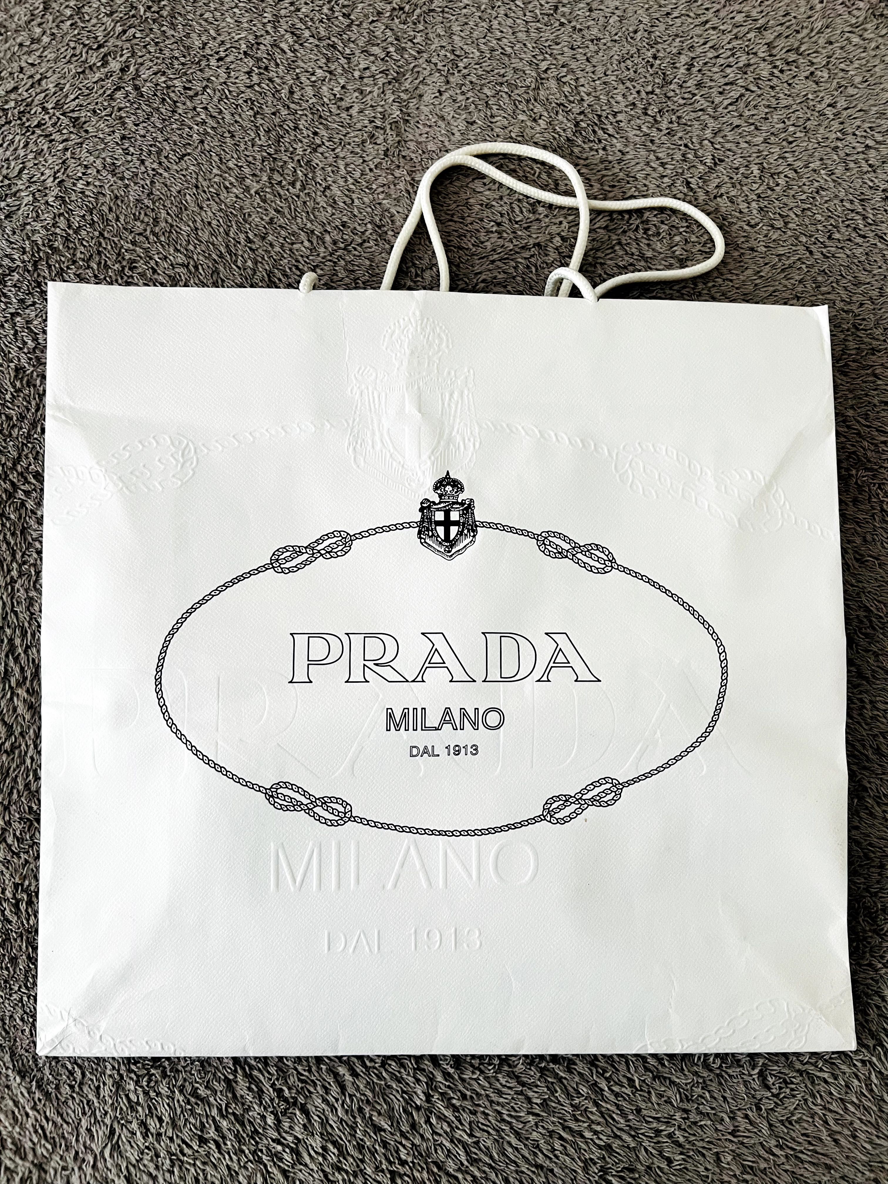 Nowa Kurtka PRADA Milano Hooded oryginał!