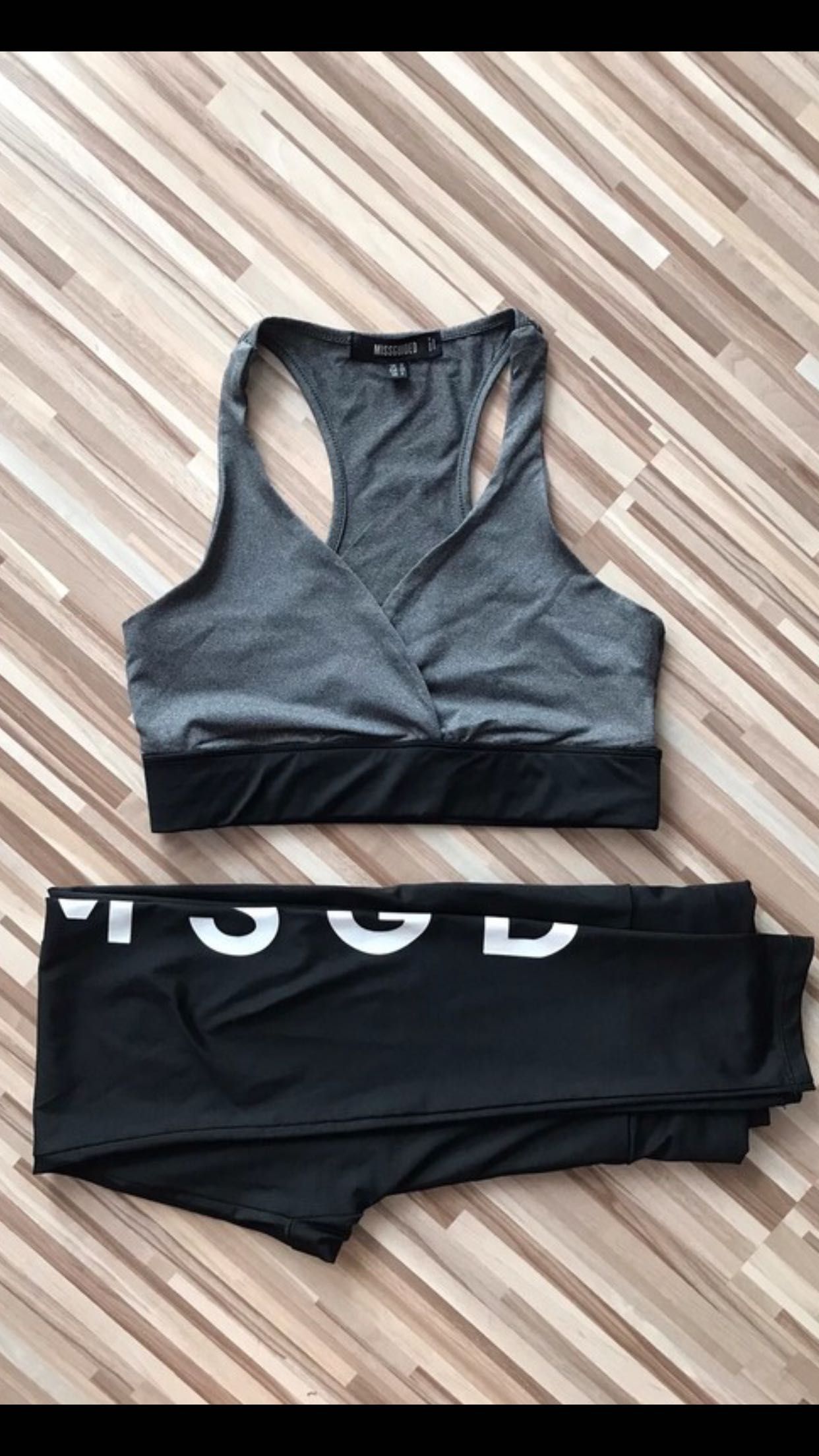 Komplet Set sportowy Missguided