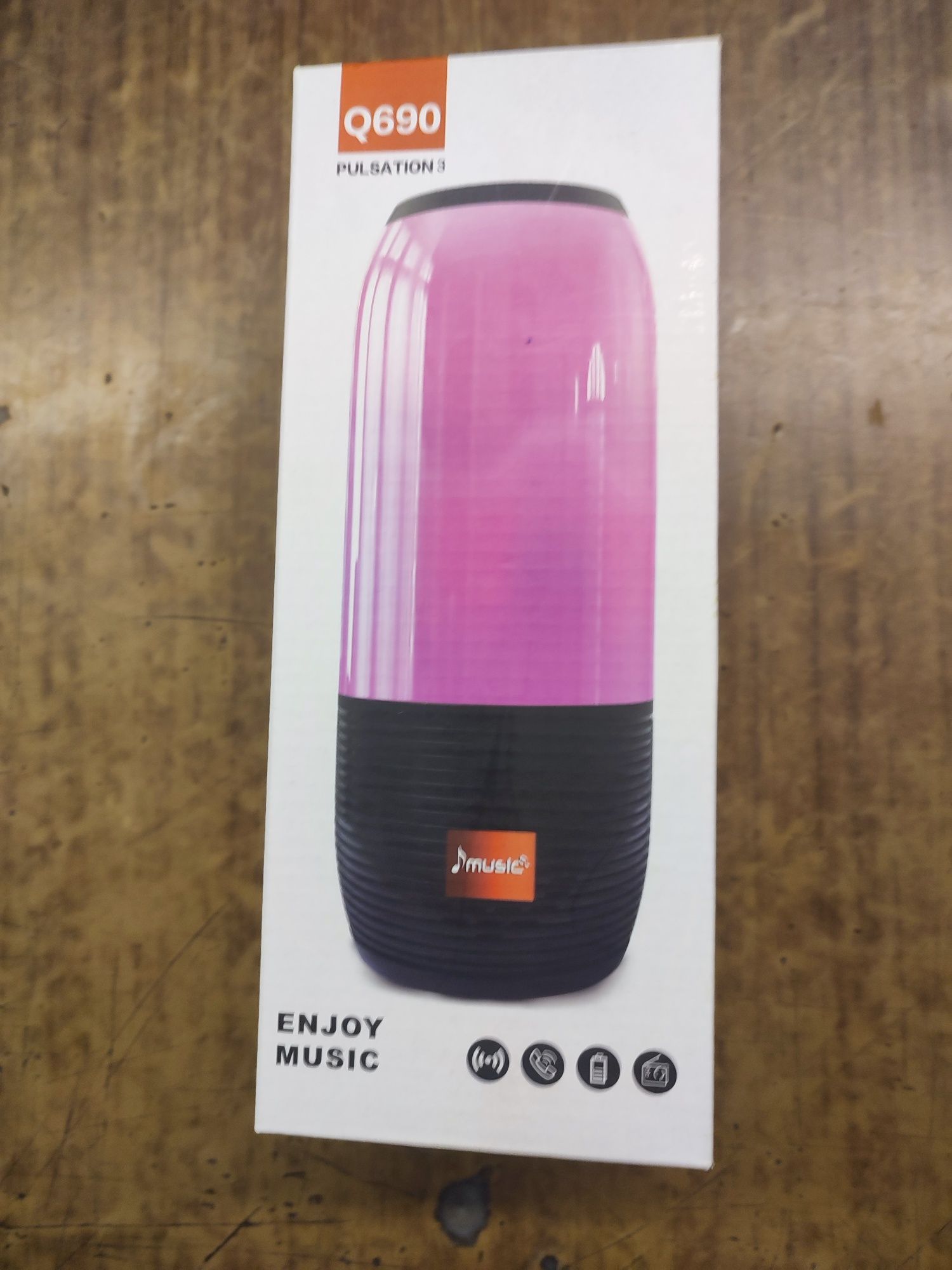 Колонка  Bluetooth  Q690 pulsation 3. USB,CD kart,AUX