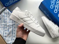 Кросівки оригінал Adidas Rivalry Low нові GX2272