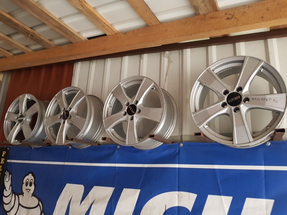 Felgi Aluminiowe Audi-Golf VI R17 5x112 ET50 -7.5J
