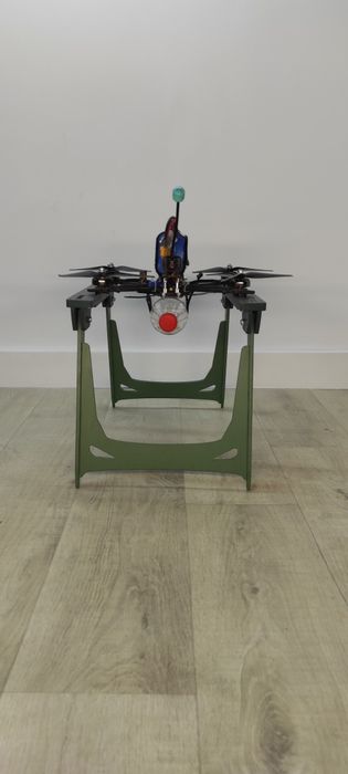 Підставка для 10 дюймових FPV дронів.