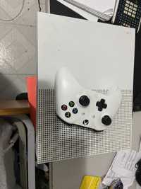 Xbox one S com 1 comando