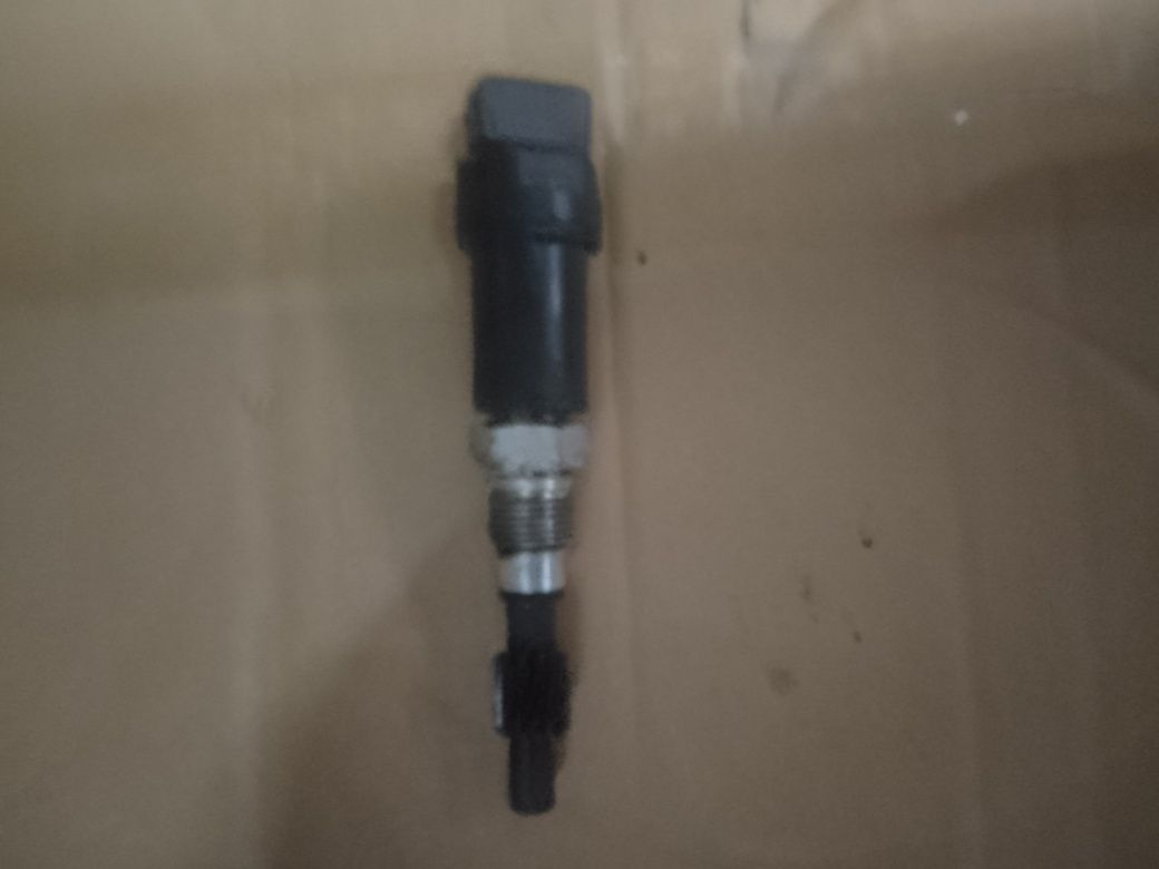 VW T4 2,5 tdi Czujnik prędkości elektroniczny