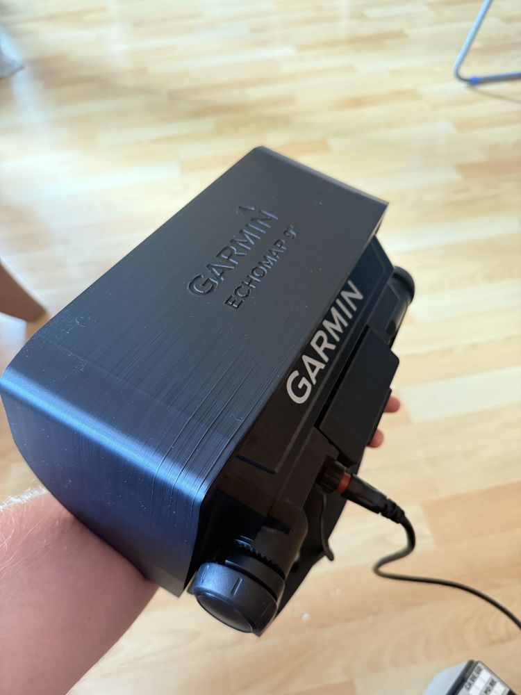 Osłona na Echo Garmin Echomap UHD2 92SV