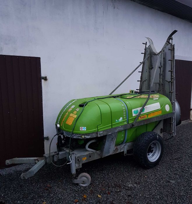 Opryskiwacz Sadowniczy Tifone Storm 1800L