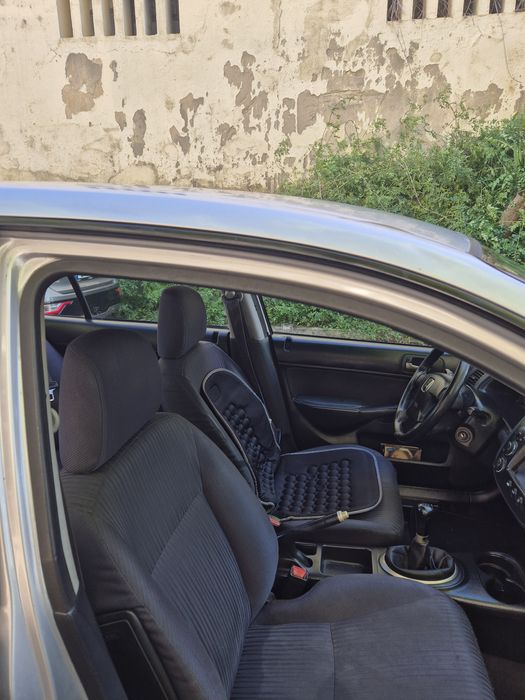 Honda civic 1.5i Vitec-E 2001