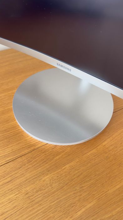 Monitor Samsung como novo