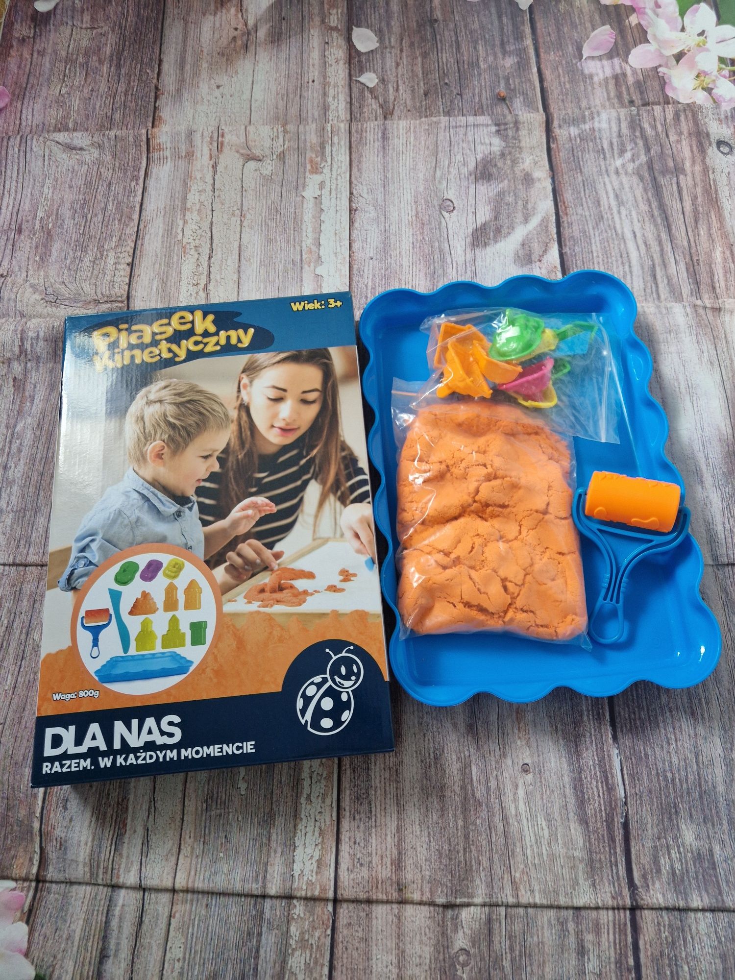 Piasek kinetyczny z akcesoriami