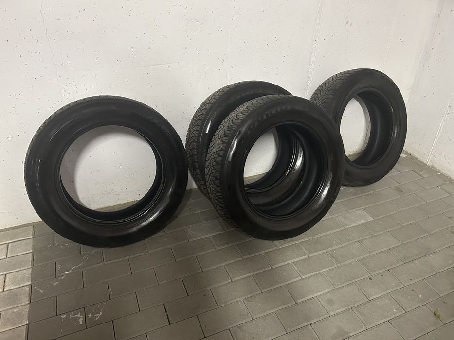 Opony wielosezonowe 225 60 R 17 Goodride 51 tydzien 2021