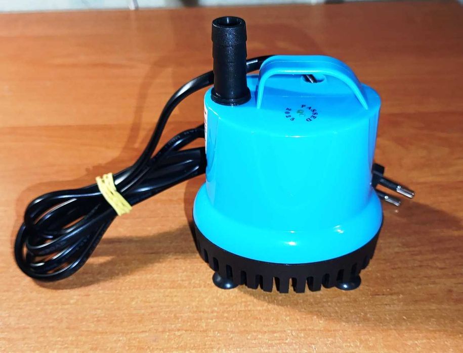 Помпа для аквариума LH-800