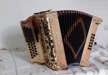 Concertina Accordiola em estado de novo
