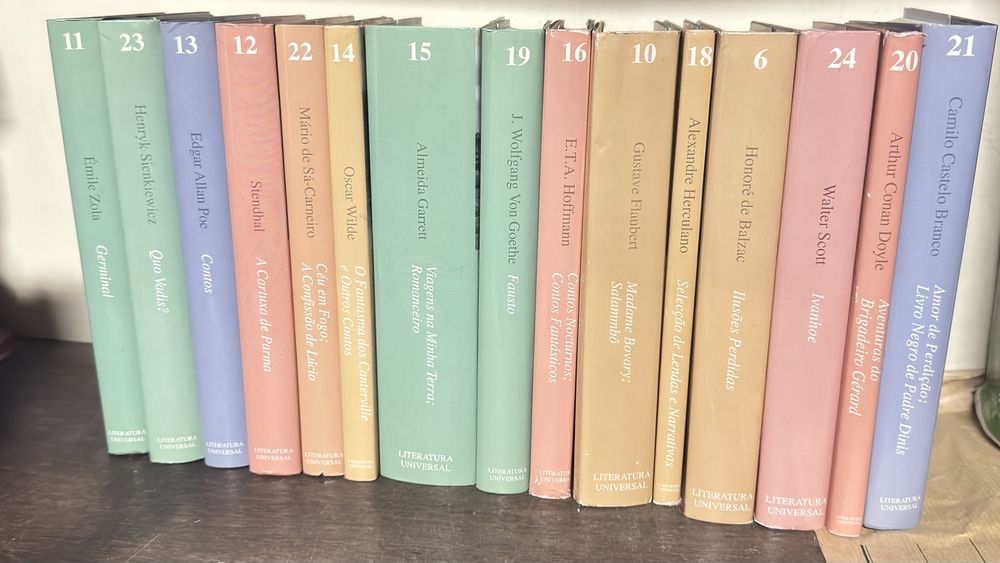 Coleção " Os grandes génios da Literatura universal
