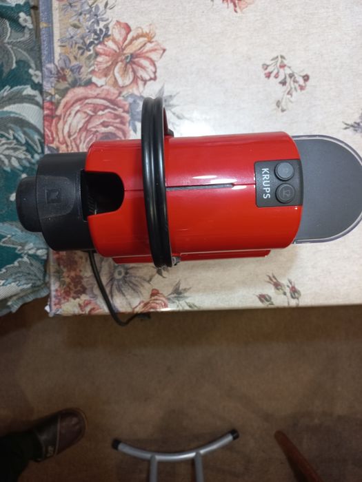 Кавоварка капсульна