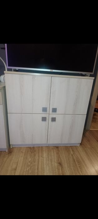 Meble młodzieżowe 5 elementów. Biurko gratis