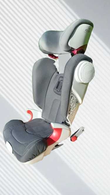 Fotelik Britax Römer Kidfix XP SICT (15-36 kg) – Stan Bardzo Dobry!