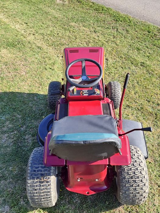 Solidna Kosiarka traktorek Murray 12,5 KM gotowa do pracy